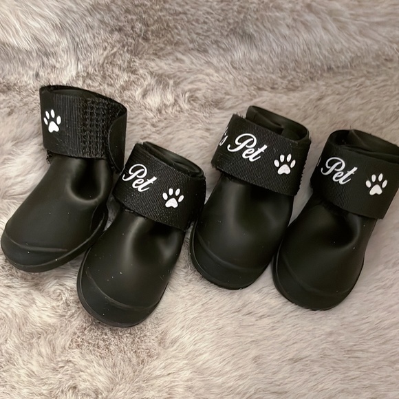 Black Rubber Dog Boots - Picture 1 of 4